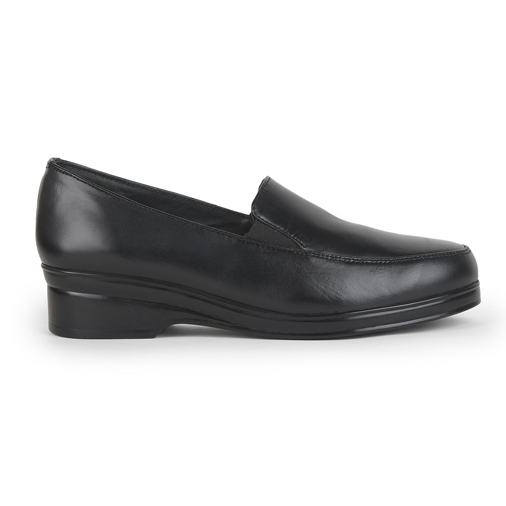 Gliders Formal Shoes Black Ballerina For Women 32332-2M By Liberty
