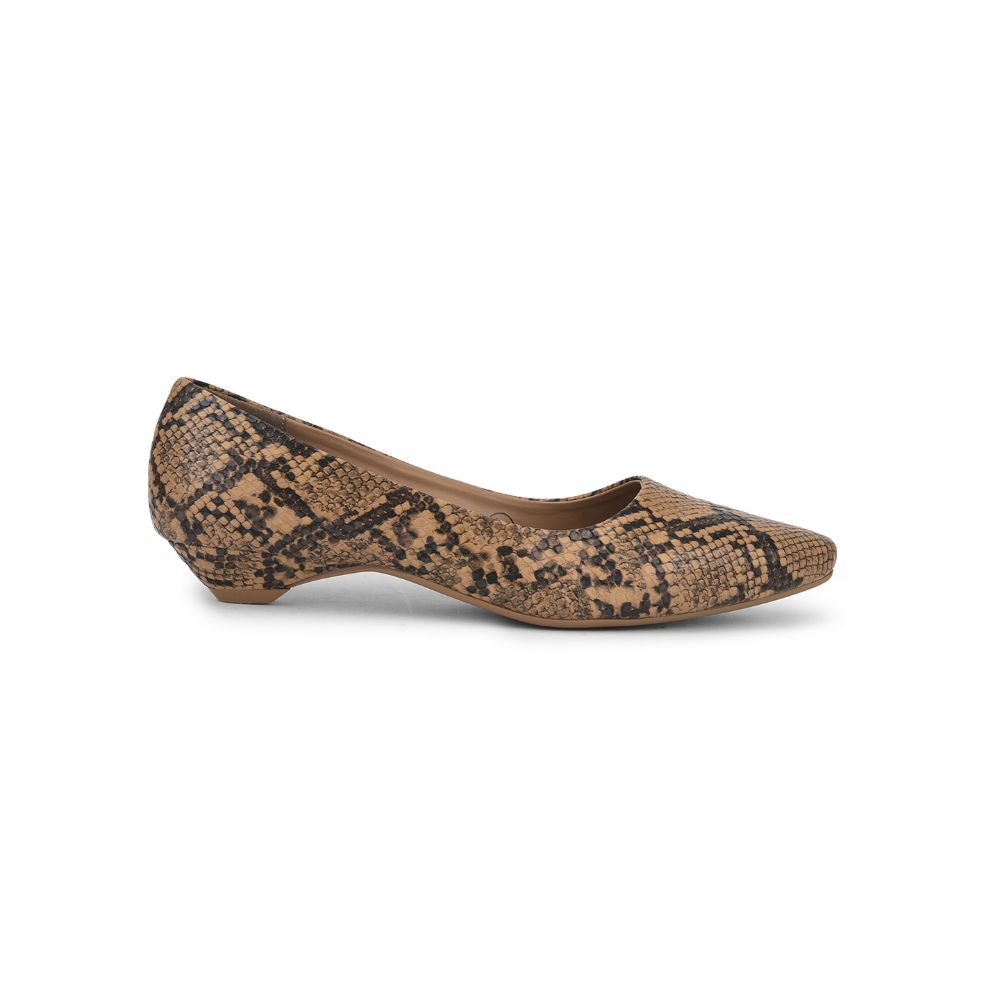 Healers Fashion Ballerina For Ladies (Beige) DST-33 By Liberty
