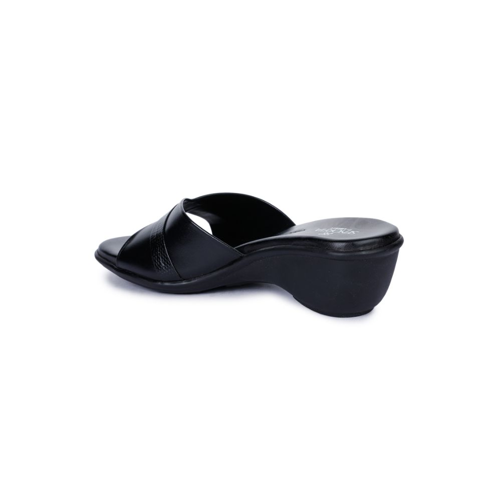 Senorita Comfort (Black) Slippers For Women LT-121 By Liberty