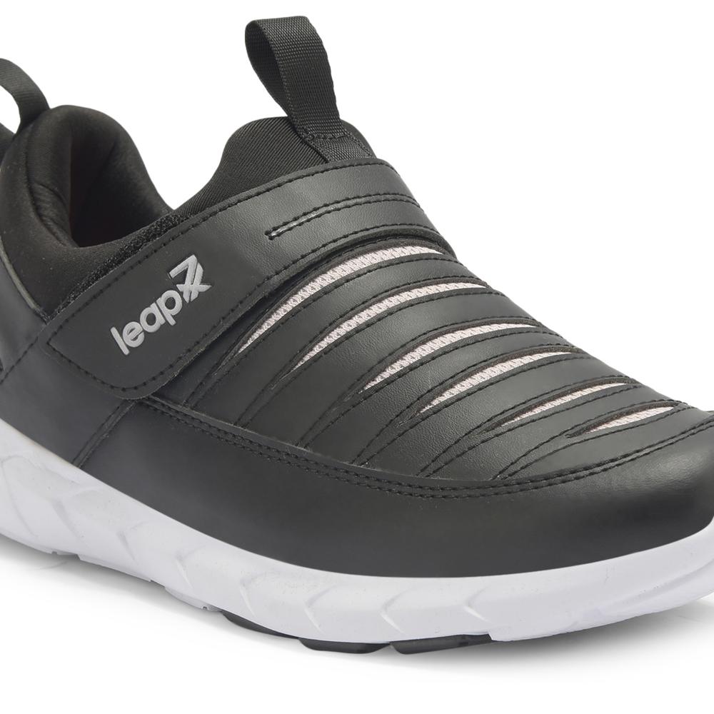 Leap7x Non Lacing Black Casual Slip-on Shoes For Women LEWIS-2 By Liberty