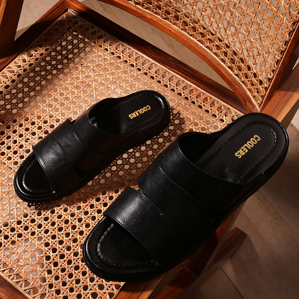 Coolers Casual (Black) Slippers For Men 7123-31 By Liberty