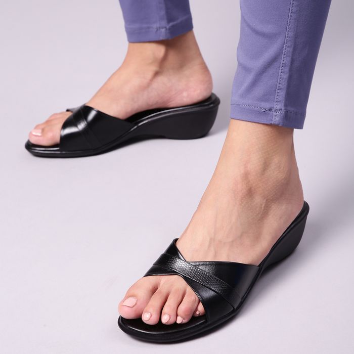 Buy A-Ha Bin Slippers For Ladies ( Blue ) Comfywalk2 By Liberty-hautamhiepplus.vn
