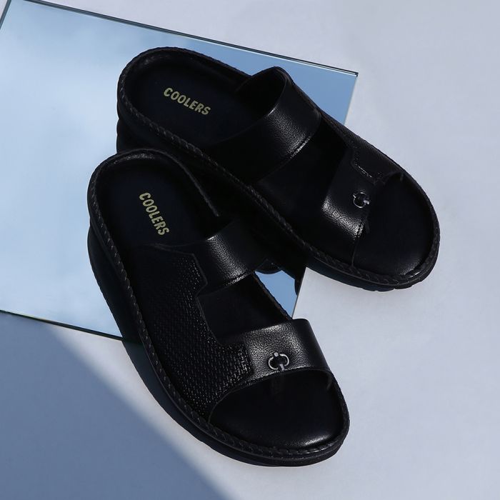 Coolers Casual Black Slippers For Mens K201 By Liberty