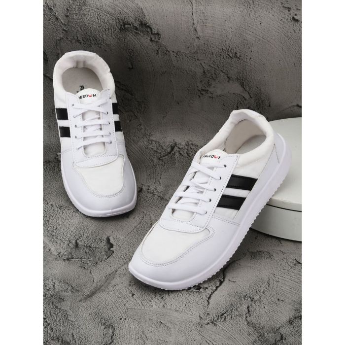 Ferragamo Liberty Gancio Low Top Sneaker In White | ModeSens